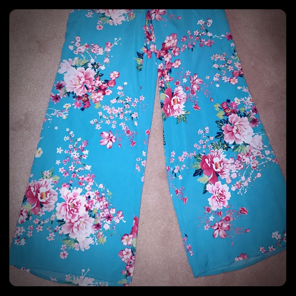 COPY - 💗 Forever 21 Wide Leg Pants Teal Floral Me